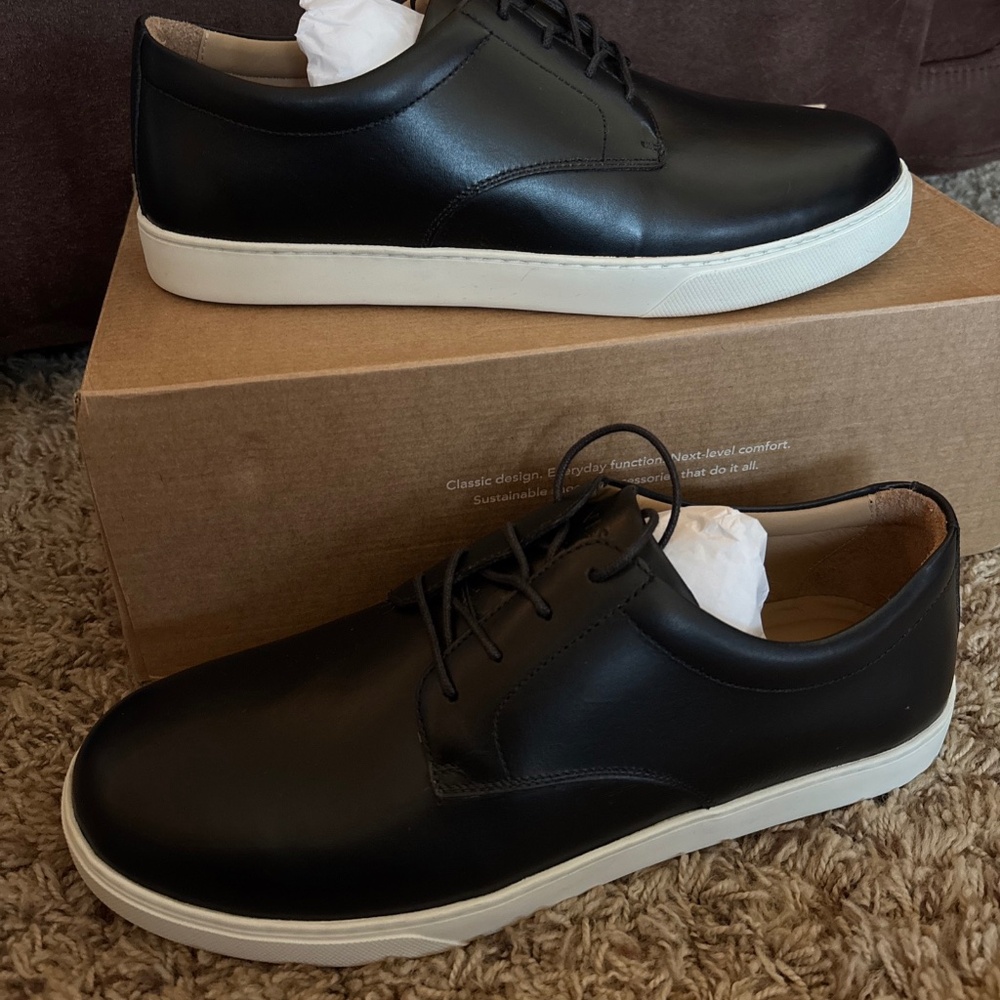 Nisolo Men's Diego Everyday Low Top Sneaker Black Leather Shoes Size 9 or 9.5